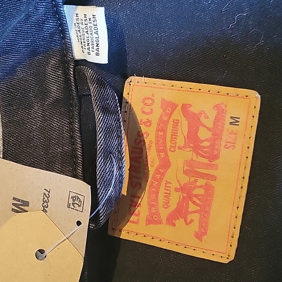 Levi's Black Jean Jacket - Picture 2 of 3